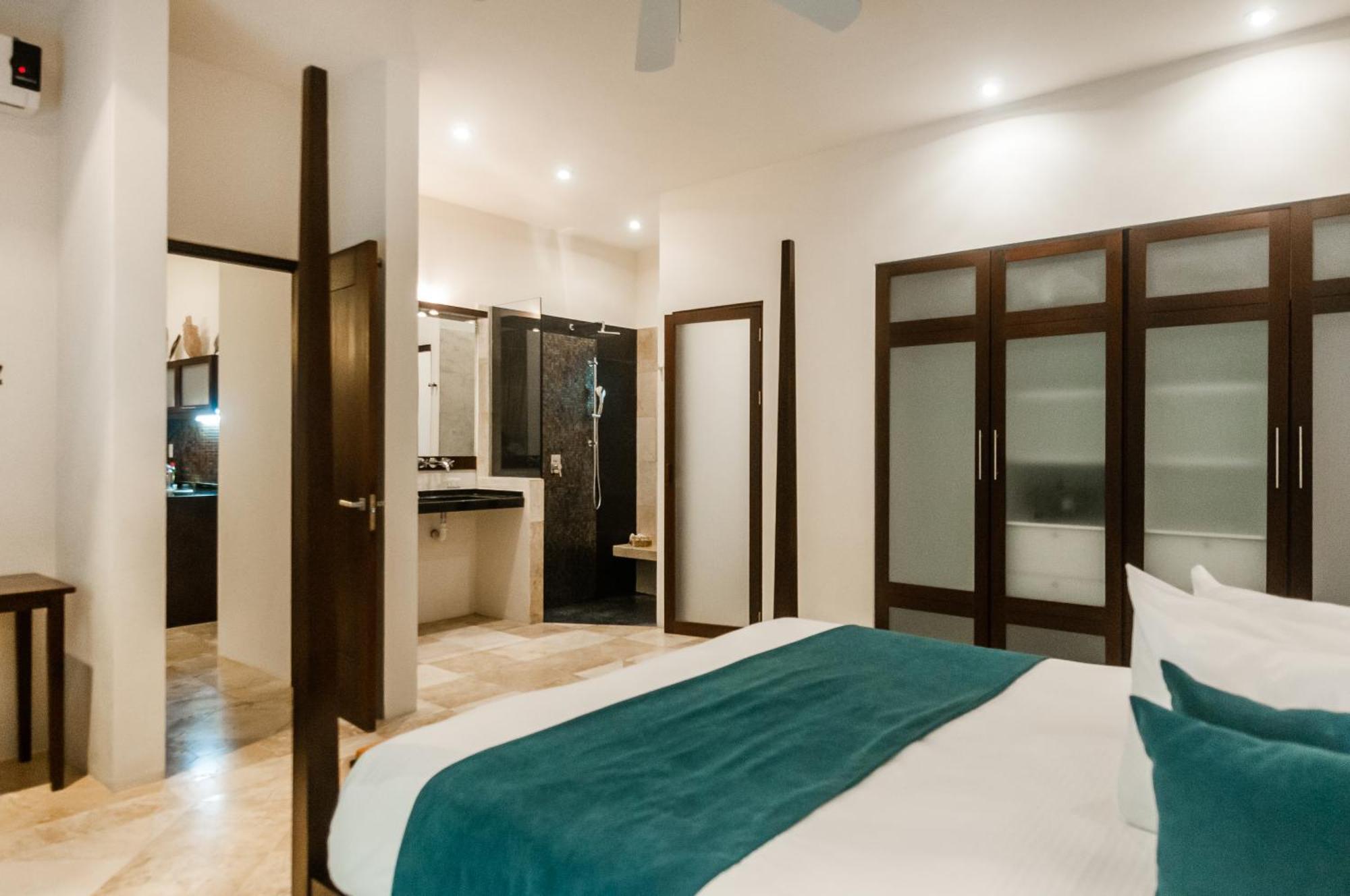 Mak Nuk Village - Clothing Optional Tulum Room photo